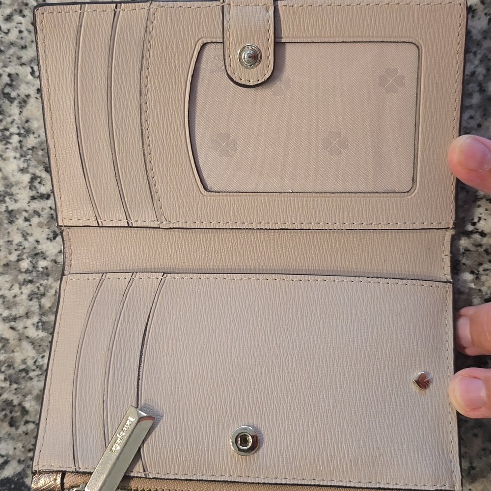 Kate Spade Wallet - Picture 2 of 2